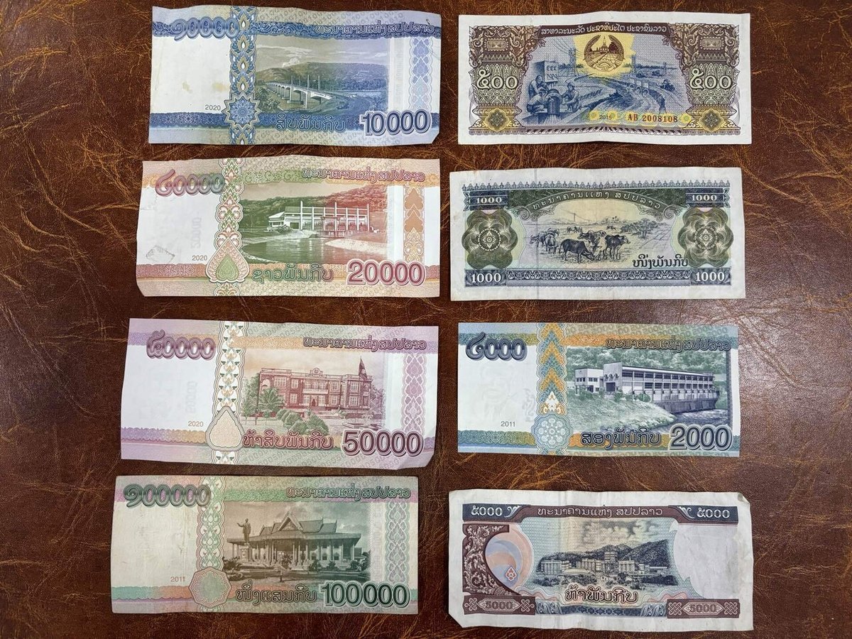 ラオスで高レート両替はアジア1特殊一番高還元でレートが良い両替所はここ！日本円・タイバーツ・米ドルをラオスキープに最も効率良く替えるコツ。断捨離が行き過ぎて家まで無くなった話