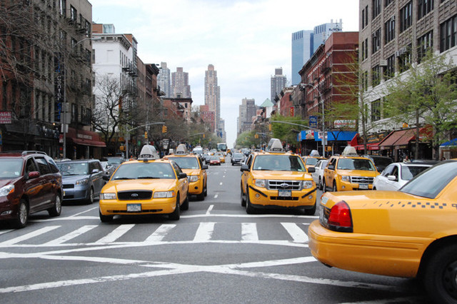世界のタクシー 米国 ニューヨーク国光自動車