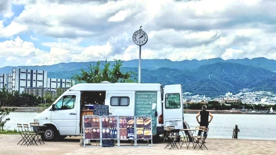 キッチンカー 移動販売車 のレンタルMYキッチンカー 移動販売車の製作、中古車販売、開業～出店サポート