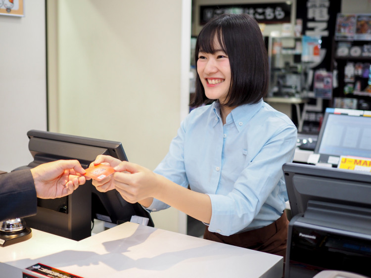 東京駅周辺の漫画喫茶＆ネットカフェ9選！ シャワー付き＆完全個室で女性の宿泊にも最適 |