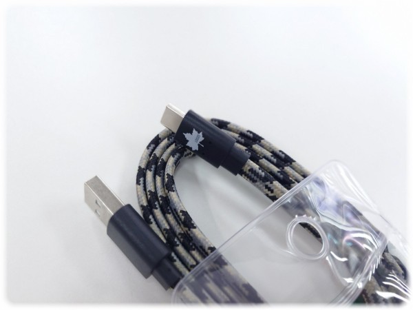 ローソンキャンプ：No.59 LOGOSの防寒グッズが今年もローソンに！ローソン公式サイト