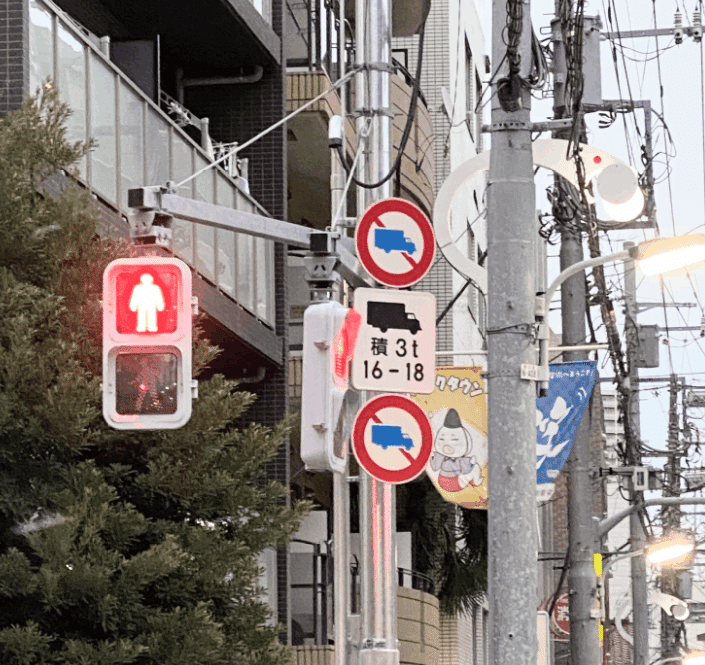 トラック同士の追い越しはますます困難に!? ひしひしと感じる「大型車の最高速度引き上げ」にともなう道路状況の変化 -トラック総合情報誌「フルロード」公式WEBサイト