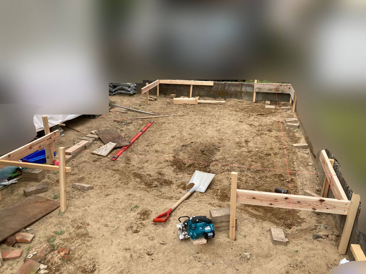 物置を解体する際の費用相場は？そもそも物置解体は自力でできる？業者に依頼するかどうかの見極めポイントを解説解体の窓口