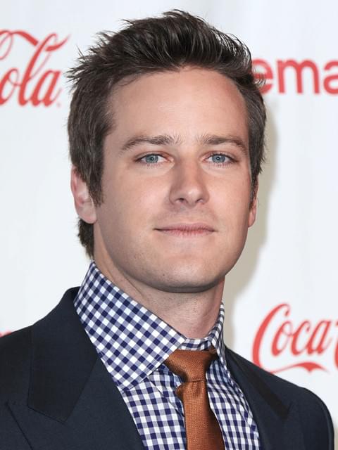 アーミー・ハマー、映画版「0011 ナポレオン・ソロ」でトム・クルーズと共演 : 映画ニュース - 映画.com