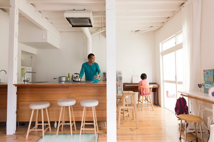 リノベーションで延床面積以上の広さを実感！建築家の自邸マンション空間