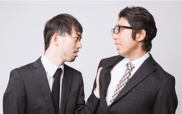 胸ぐらを掴まれた時の対処法 護身術 正当防衛の考え方も解説 – ごぶカク