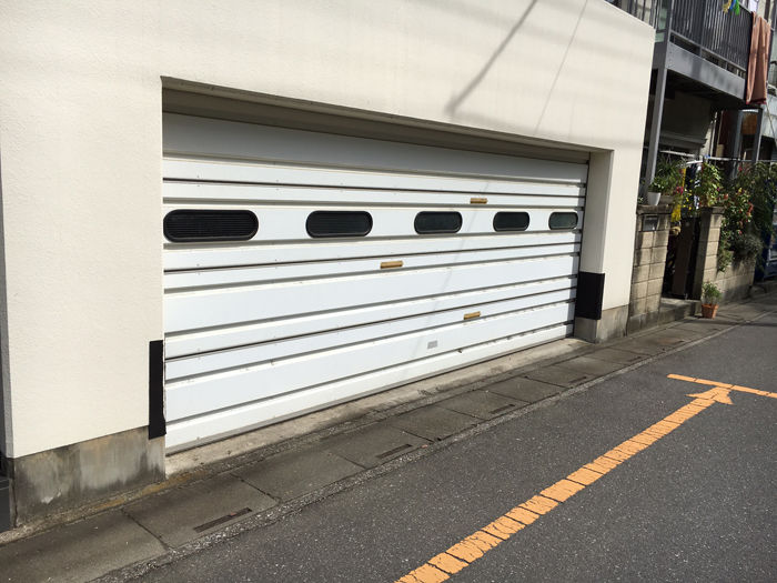 住宅用オーバースライディングドア『フラットピット』文化シヤッター - Powered by イプロス