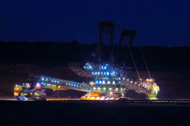 プラスチックモデル バケットホイール エクスカベーター 289露天堀り掘削機Revellレベル