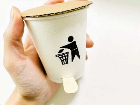 紙コップでひよこを作って遊ぼう