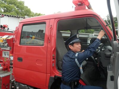 ガードマンの仕事とは？交通誘導との違いや具体的な仕事内容など