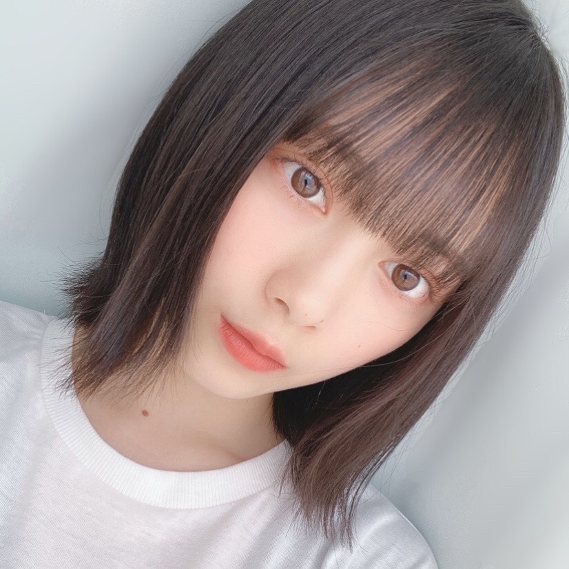 櫻坂46森田ひかるが少年サンデー表紙に登場、彼女感あふれるブックインブックも - 音楽ナタリー