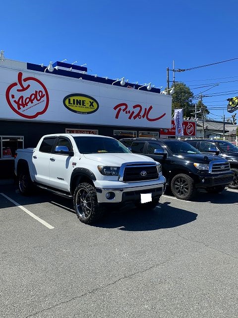 文字が逆」では!? 救急車に「急救」反転文字なぜ？ 「ターャジス」トラックの逆文字とは異なる「納得の理由」とはくるまのニュース