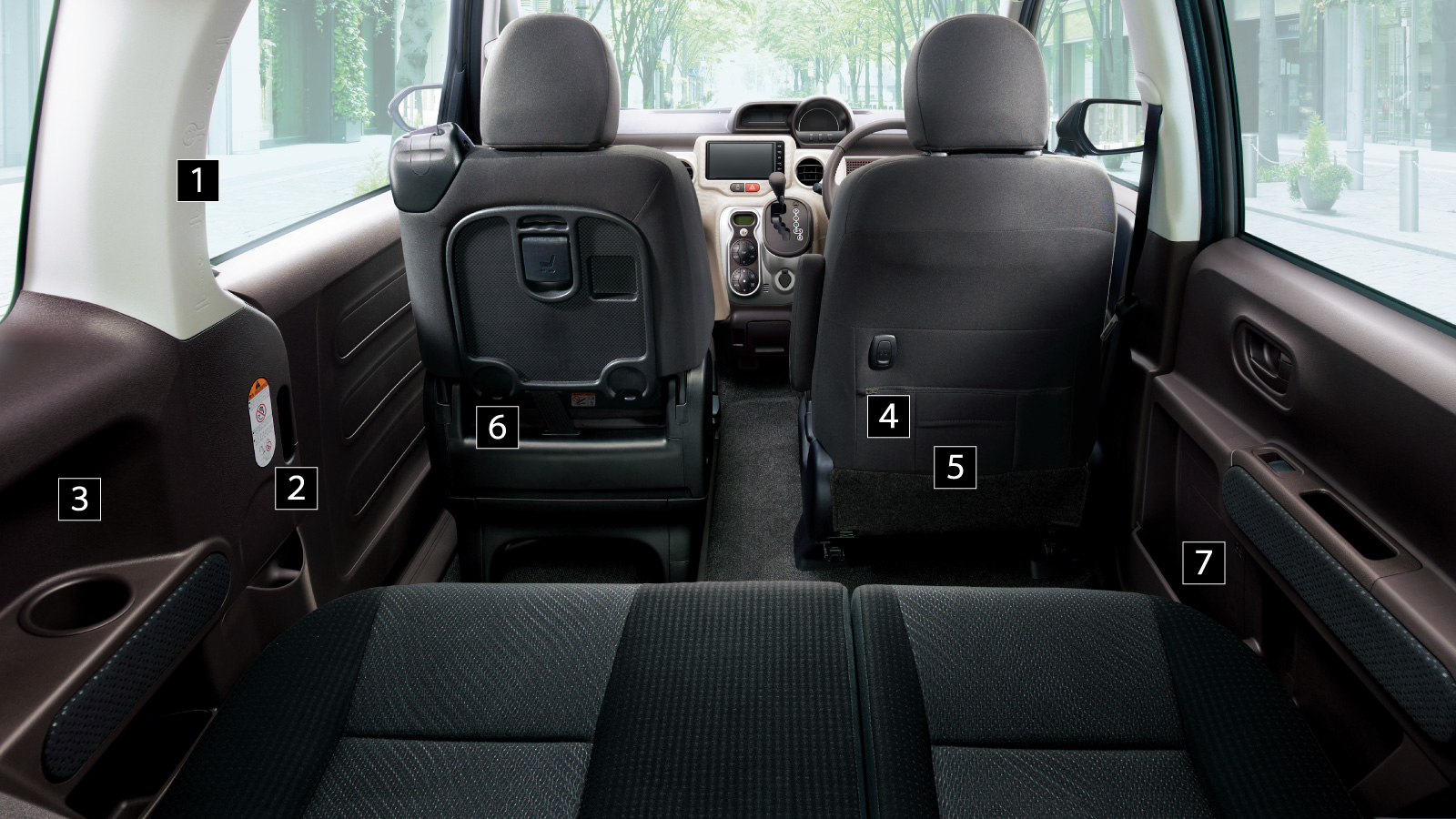 トヨタのスペイドのグレード別の特徴を徹底解説！新車価格・中古車価格や生産終了の理由まで紹介 – モビリコマガジン