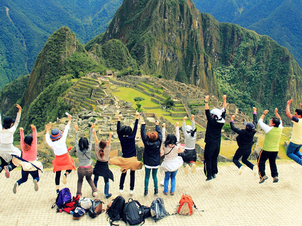 格安マチュピチュ遺跡日帰りツアー クスコ発日本語ガイドプライベート ホットホリデ