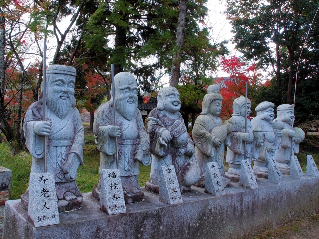 タイ お守り Hoon Phayon ブロンズ製 人生の守護者 金運 財産 強力！タイの神様 プラジャオ 『金運・財運・商売繁盛のプラ ナンクワップ』 - お守り屋さん本店は世界のお守り・おまじないグッズ専門店です