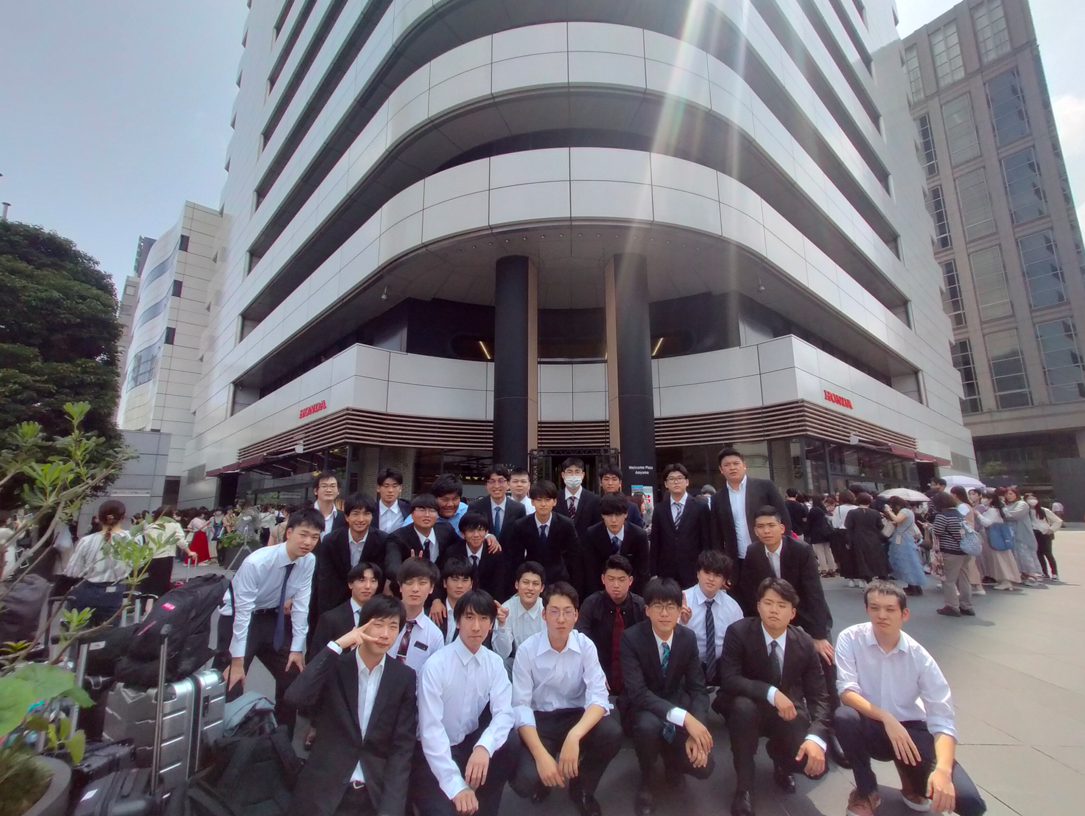 解体が決まったホンダ青山本社ビル。クロージングイベントでは、普段は見ることが出来ないビル内部を、建築史家倉方俊輔氏の解説による見学会が予定されている。ホンダホンダ青山本社ビル