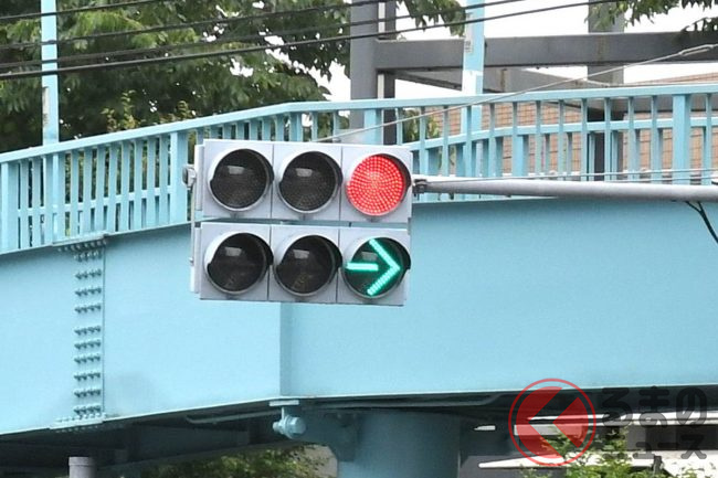 交差点での左折の正しいタイミングとは？！のっぴードライブログ