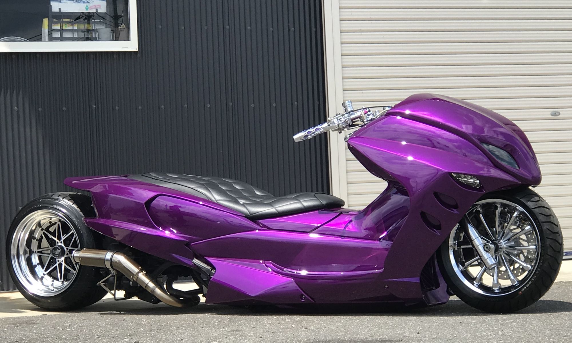 カスタムギャラリー │ CRAFTY バイクカスタムのススメ - バイク・オートバイのカスタム・改造は東京都大田区のバイクショップ、モトベイズCRAFTY クラフティ