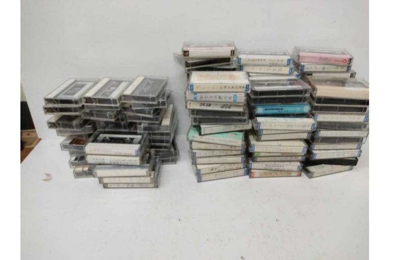 使用済み＆録音済みの中古カセットテープを買い取りします！マイクロカセットテープ・８トラテープ・ビデオテープ │昭和レトロと古道具の買い取り花子さん 静岡県浜松市で骨董品からリサイクル品まで幅広く買取をしています