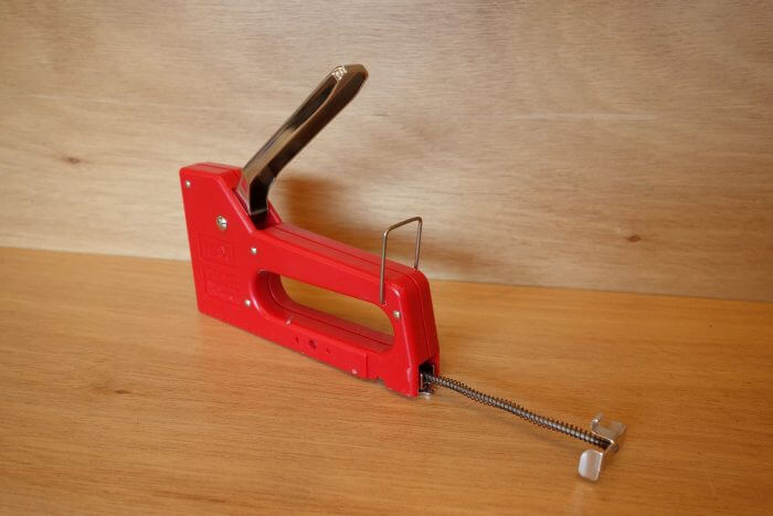 エアータッカーの特長・選び方とおすすめ機種を分かりやすく解説ビルディマガジン