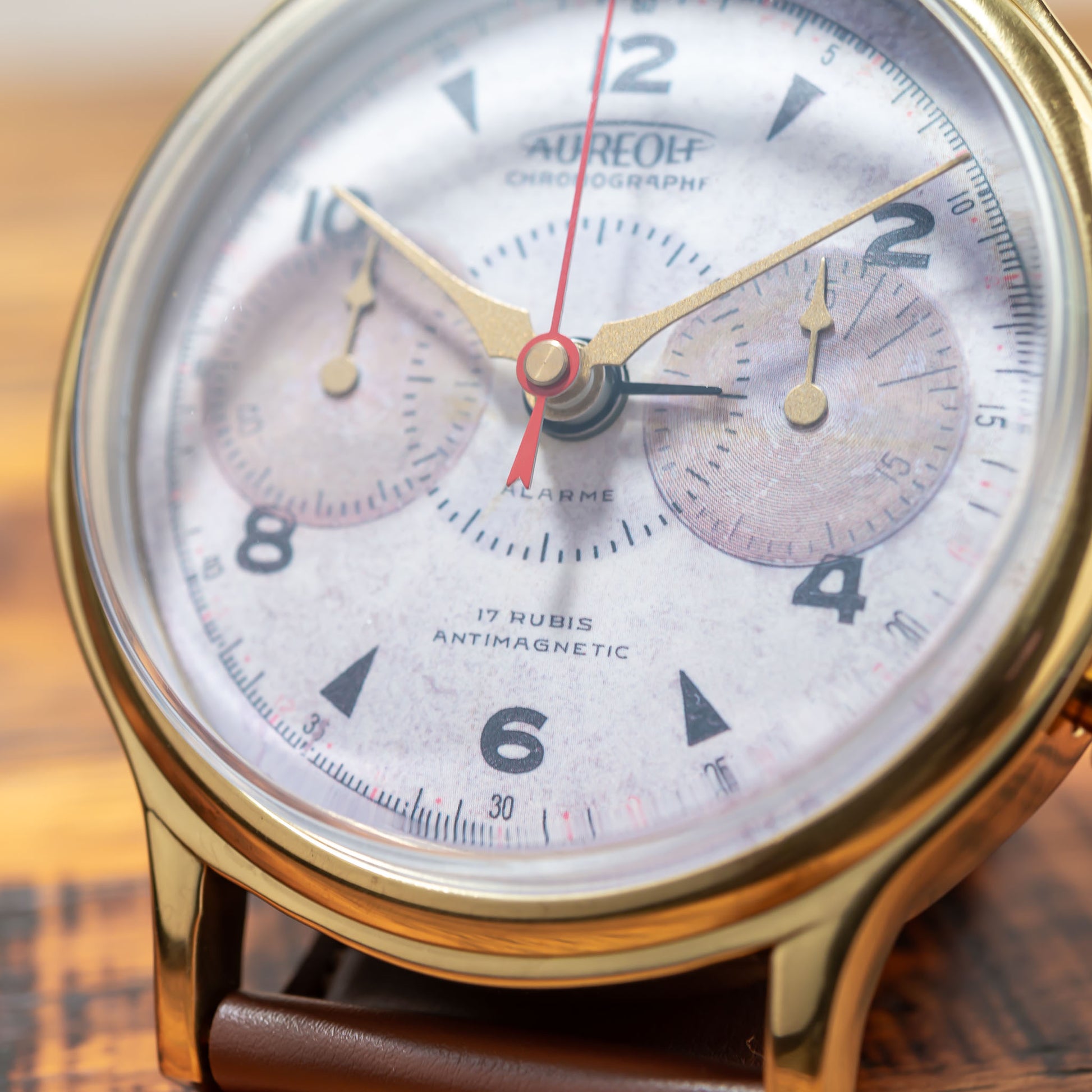 TIMEWORKS BY UTTERMOST 真鍮 ブラス 腕時計型 アラーム付き置き時計 - エステルノ・となりの動物園