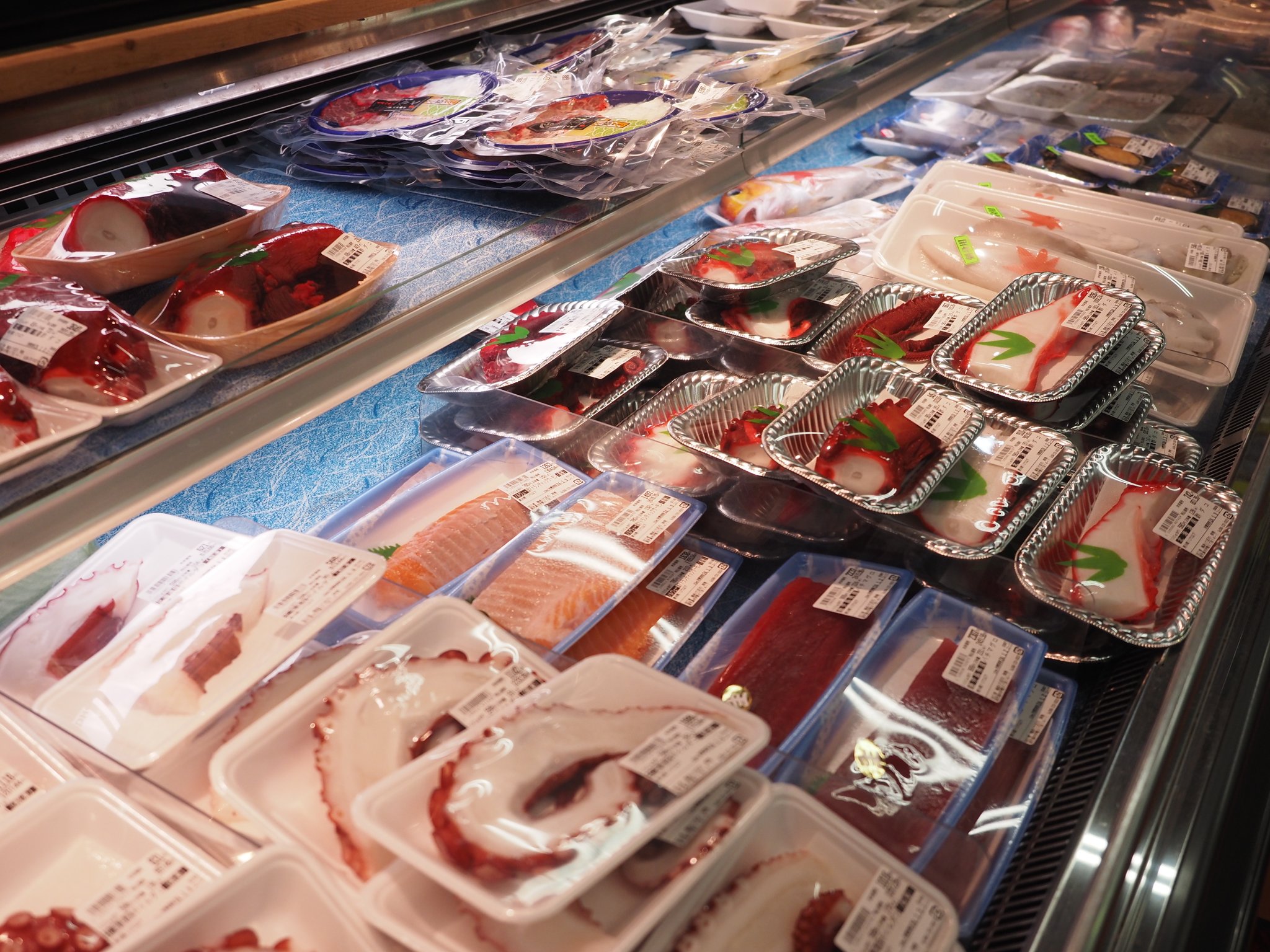 現金問屋あけぼの 天文館店 ホームメイト