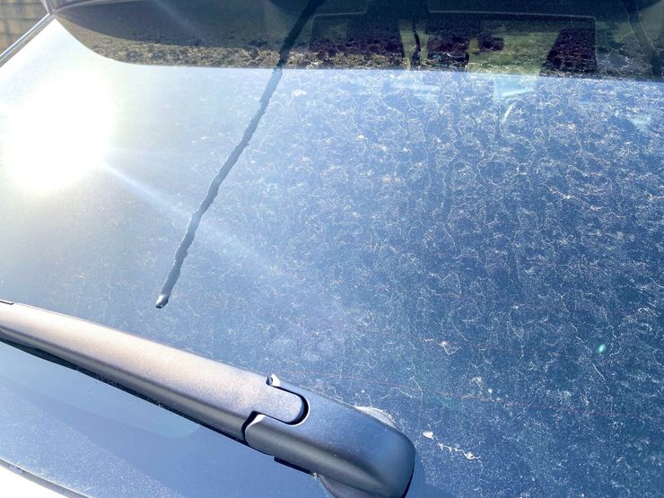 新型クラウンにはない！ 知っているようで知らないリアワイパーの重要性とは - 自動車情報誌「ベストカー」