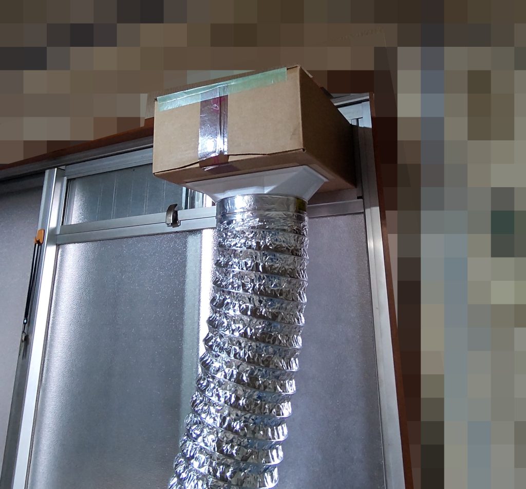 ポータブルクーラーを諦めない 排熱ダクトホースを換気口に取り付ける裏技田舎で趣味レーション
