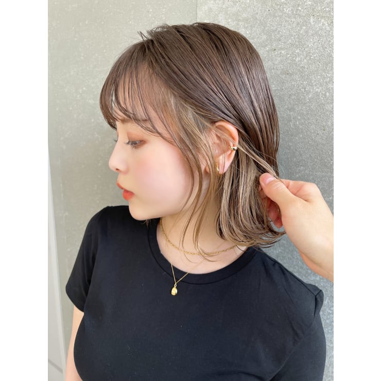 佐々木 賢一 kenichi sasaki on Instagram: “ 男のインナーカラー後ろで結ぶロングヘアの男性には、インナーカラー がオススメ。オーバーセクションはバイブラントカラーにカラーミューズをMIXしたマル秘レシピ、インナーは、新色エンリッチRBにカラーミューズレッドを