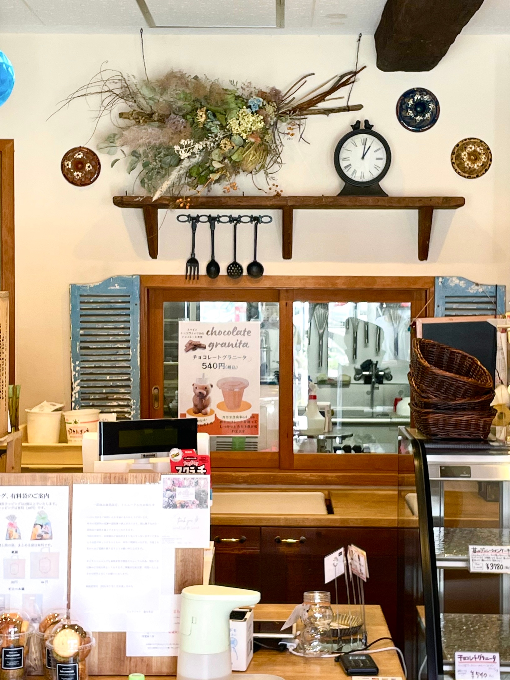 ベーカリーショップ ディスプレイ装飾・展示・ベーカリーショップのディスプレイの実例