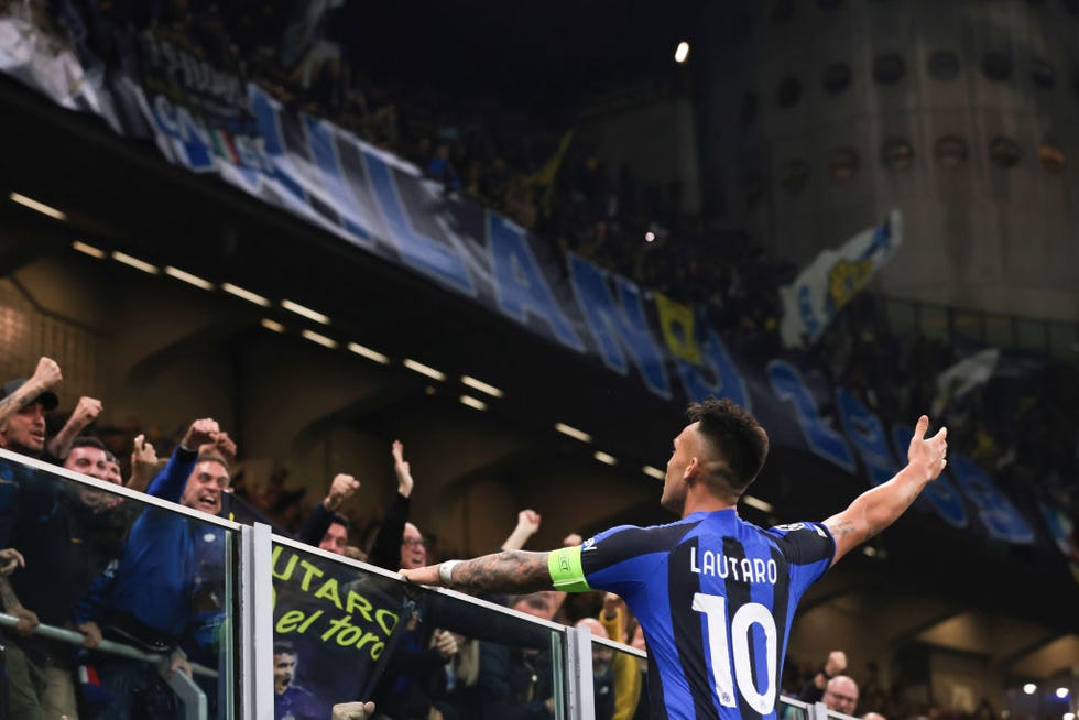 ロベルト・デ・ゼルビゲキサカ