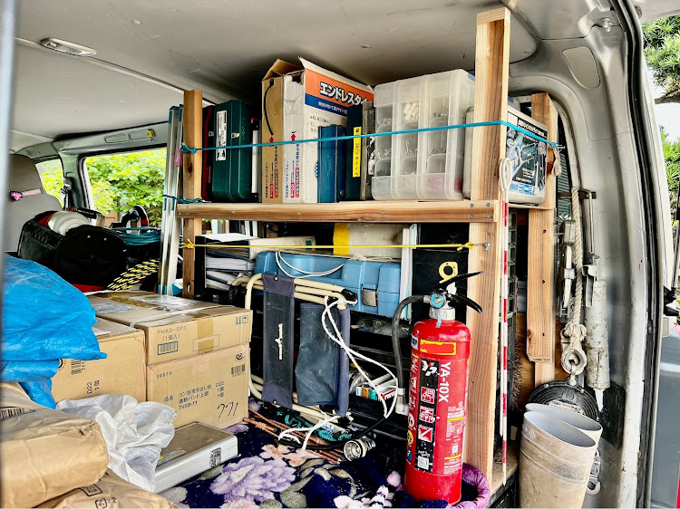 200系 ハイエース DX 標準ボディ カーゴシェルフ 250mm幅 無塗装トヨタ ロング 標準ボディ 木製 棚 荷室 収納 内装 カスタム改造 ラック 職人 塗装 キット トランポ