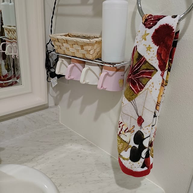 スッキリ片付く！浮かせる収納はダイソー商品にお任せ2022年9月20日- エキサイトニュース