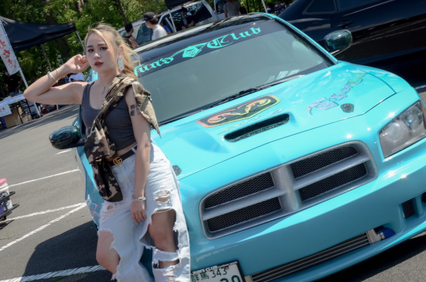 SPRING Party！』で見つけた素敵なシェビーバンのカスタムカー！アメ車のカスタムカルチャー「ストリートバン」の始まりはサーファーだった!?Motor-Fan モーターファン自動車関連記事を中心に配信するメディアプラットフォーム