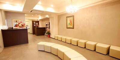 クリニック受付スペースのポイント4選！デザインやレイアウトのコツを解説テナント工房メディカル – クリニックの設計・内装デザイン ならテナント工房メディカル