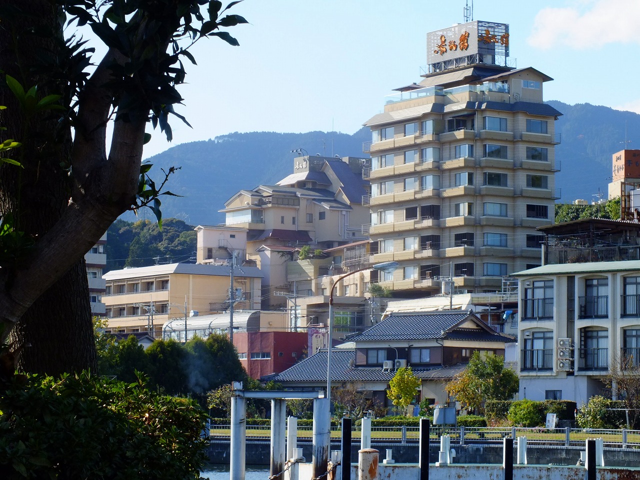 Ogoto Cycling Day-Trip (Herbs, Onsen,