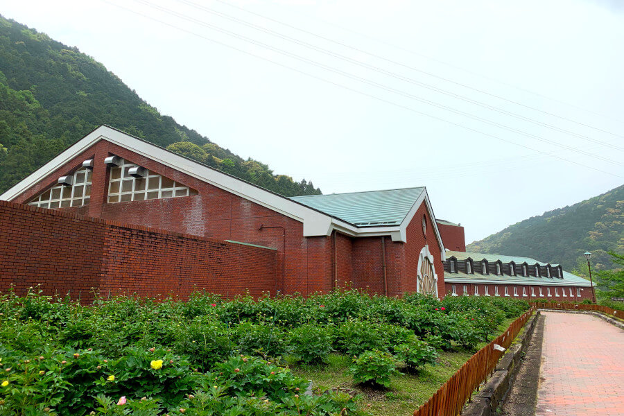 砂金採り体験 マイントピア別子 子供も大人も夢中で宝探し 新居浜市 - あははライフ