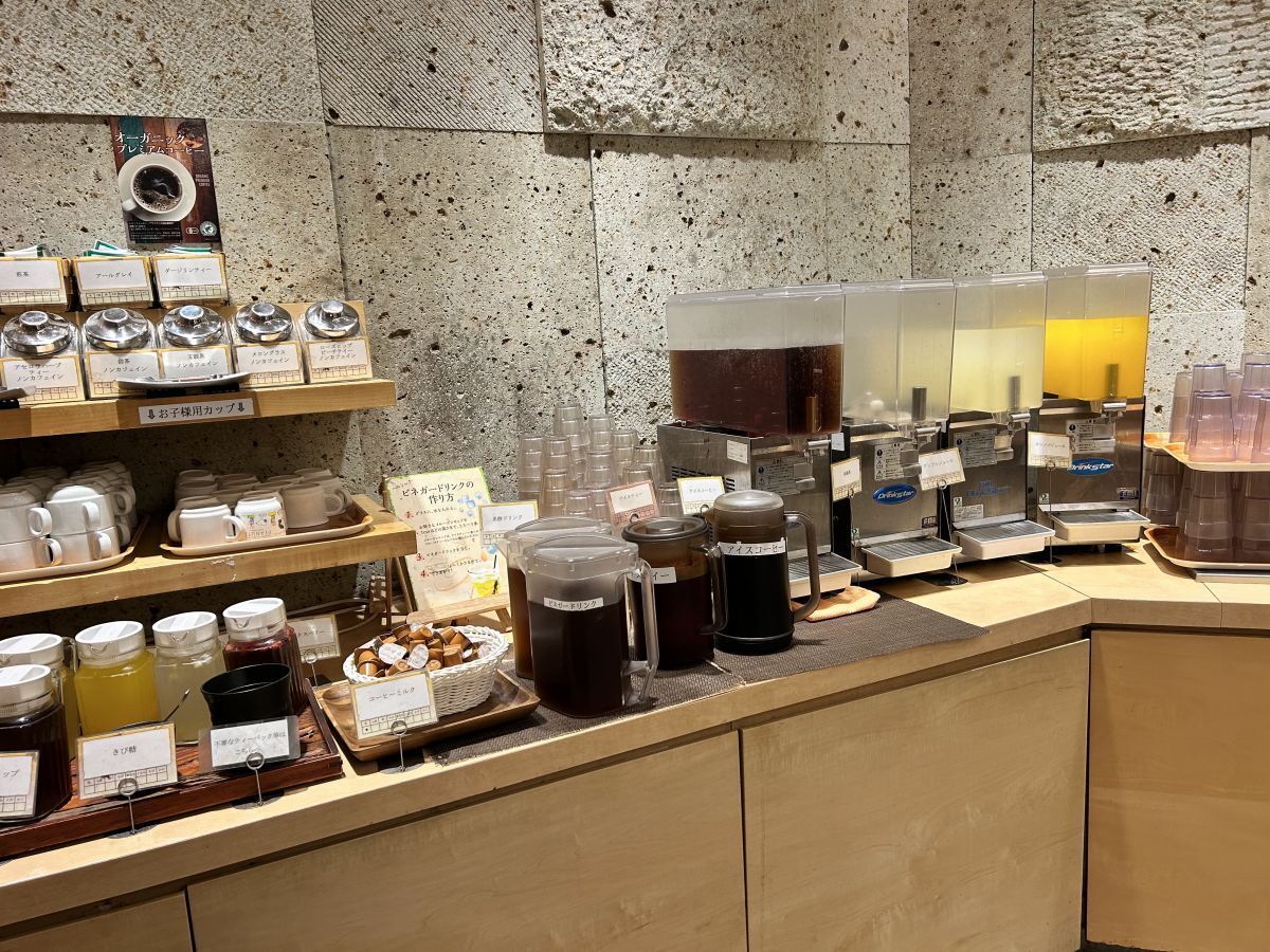 眞 綾お昼ごはん池袋池袋ルミネはーべすとビュッフェ 池袋ルミネ9階・オーガニックビュッフェ 「ハーベスト」ここ、好きだわあ 😊 お野菜がたくさん スイーツも種類豊富 また、こよ😊Instagram