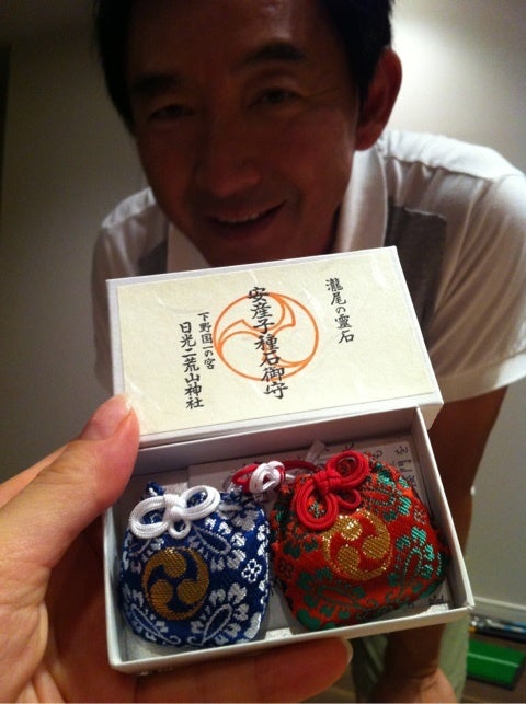 東尾理子 - 母親の誕生日祝い🎂写真は息子のお祝いに見えてしまうが、、、💦孫たちが可愛いようで、何よりFacebook