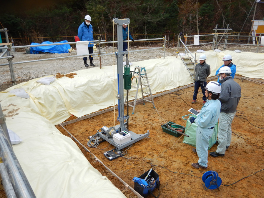 床付け検査と現場事務所への引っ越し: 陸前高田市 高田東中学校をつくろう