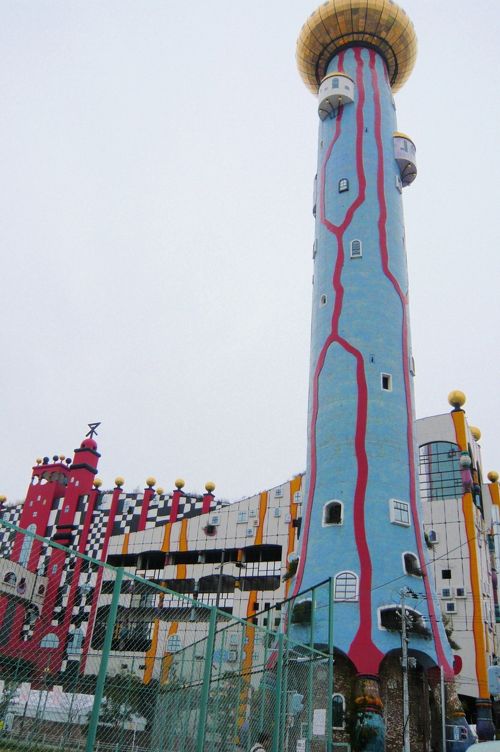 アートの世界に迷い込んだかのような不思議な２つの巨大建築物「舞洲工場」＆「舞洲スラッジセンター」GENIC編集部GENICジェニック