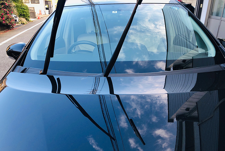 愛車の劣化を防止する！紫外線＆湿気に効くアイテム・対策 5選