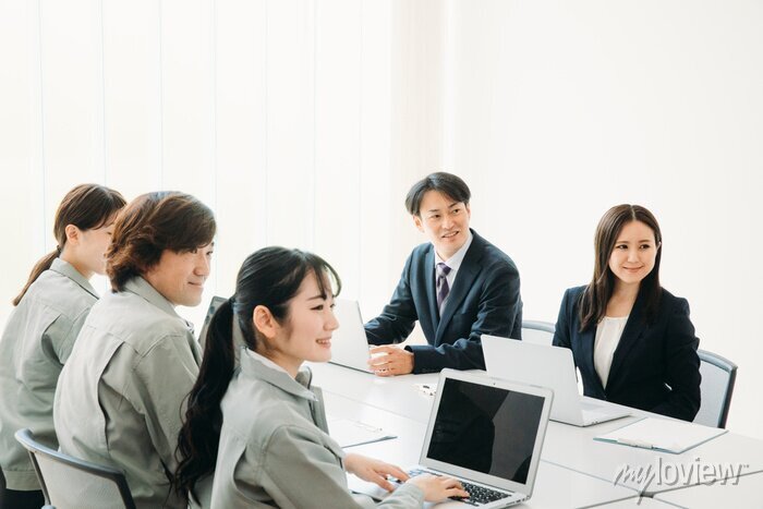 在宅勤務の服装 WEB会議に何を着るか？ - オーダースーツの教科書