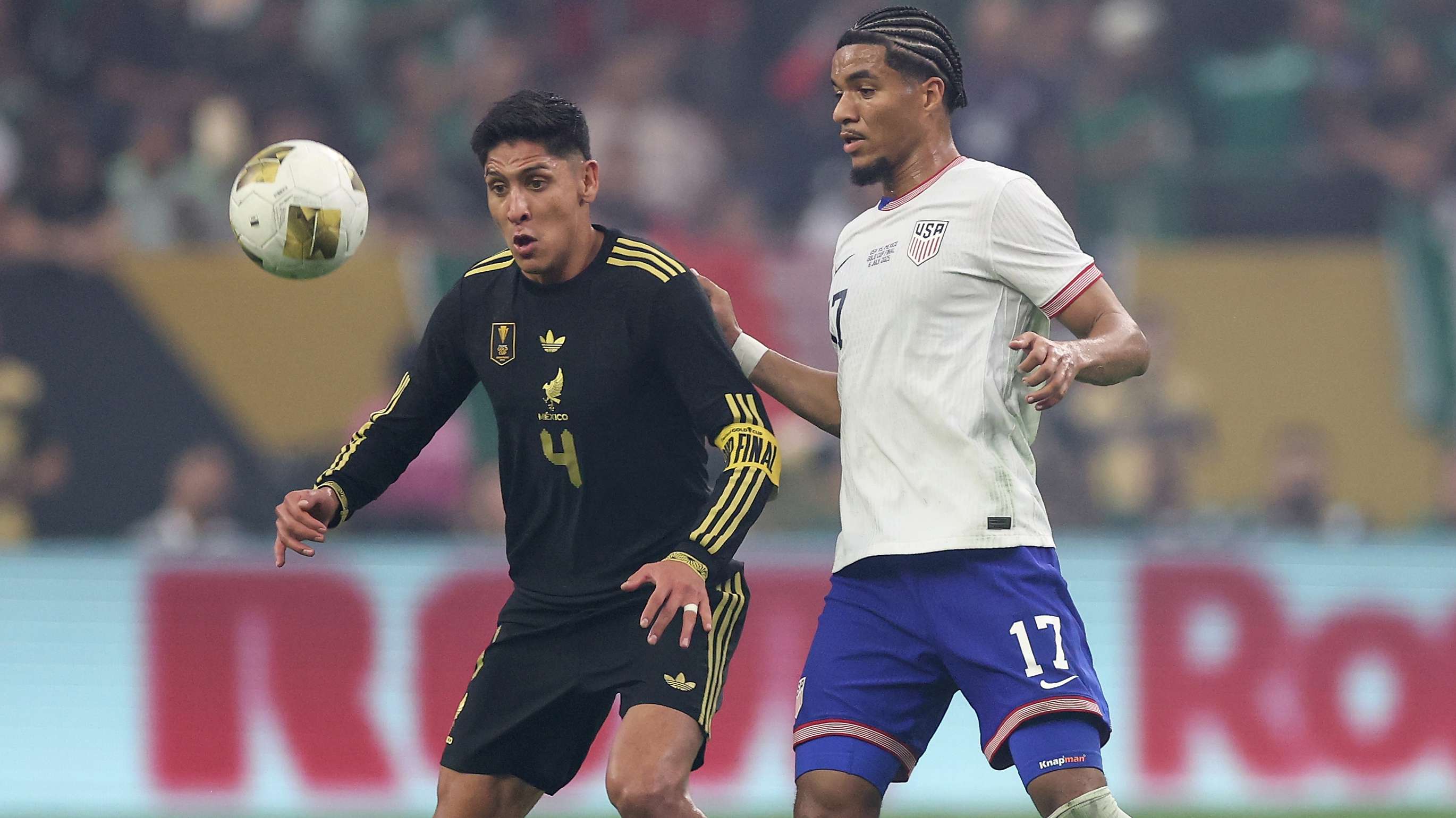 エドソン・アルバレスサッカーキング