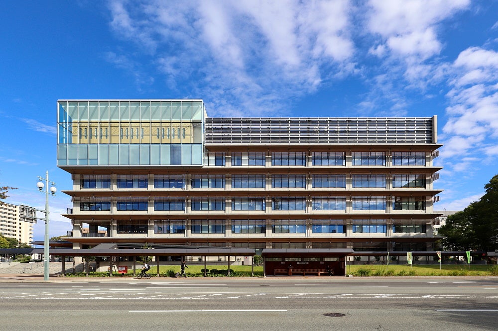 秋田市役所・中央市民サービスセンター「センタース」秋田っ子「ゆうみん」の、んだんだ