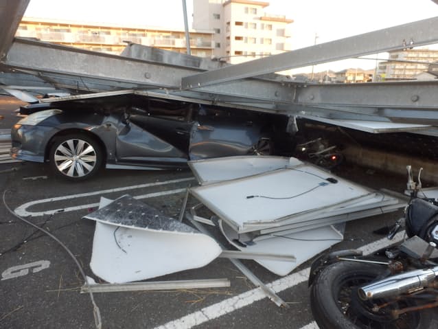 事故 クレーンと作業員の連係ミスか？ 名古屋・モード学園スパイラルタワーズでの鋼材落下日経クロステック xTECH