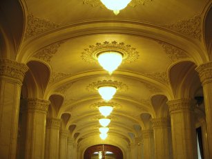 国民の館 口コミ・写真・地図・情報 - トリップアドバイザ