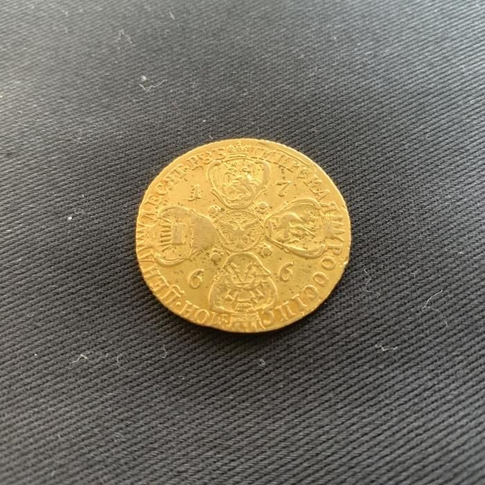 世界の通貨ロシアキャッシング・消費者金融のエイワ