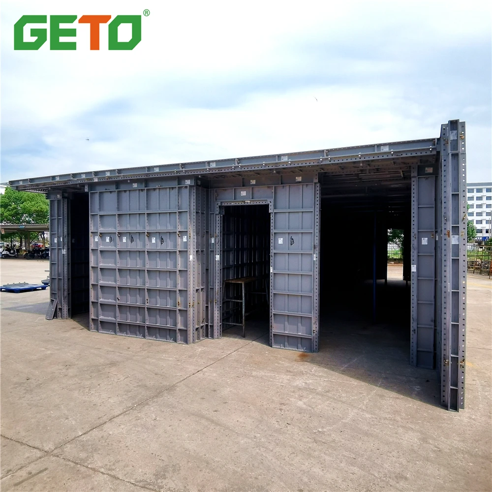 建築金属材料で組み立てられたモダンデザインのモノリシック構造ローマコンクリート柱型