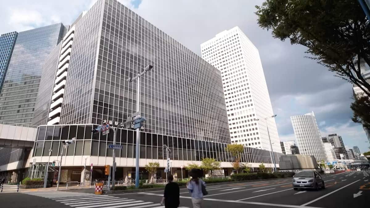 大阪駅前ビル 食べ歩き ～居酒屋北野 第1ビルB1F～バイリンク株式会社